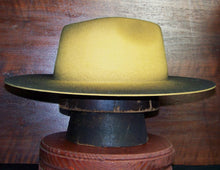 Load image into Gallery viewer, The Dirty Rose Distressed Fedora