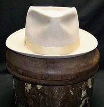 Load image into Gallery viewer, Vintage Borsalino Fedora