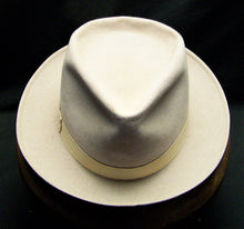 Load image into Gallery viewer, Vintage Borsalino Fedora