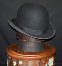 Load image into Gallery viewer, Vintage A.E. Falcon Bowler Black