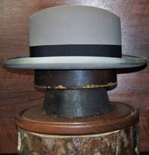 Load image into Gallery viewer, Vintage 1950&#39;s Champ Homburg
