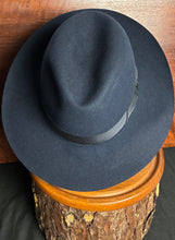 Load image into Gallery viewer, Wide Brim Borsalino Fedora

