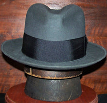 Load image into Gallery viewer, Vintage Stetson Sovereign Twenty Fedora
