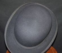 Load image into Gallery viewer, Vintage Stetson Derby Vented
