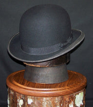 Load image into Gallery viewer, Vintage A.E. Falcon Bowler Black
