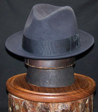 Load image into Gallery viewer, Vintage Stetson Saxon Fedora
